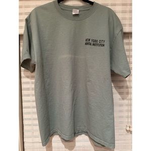 VINTAGE TEE— NYC Mental institution
